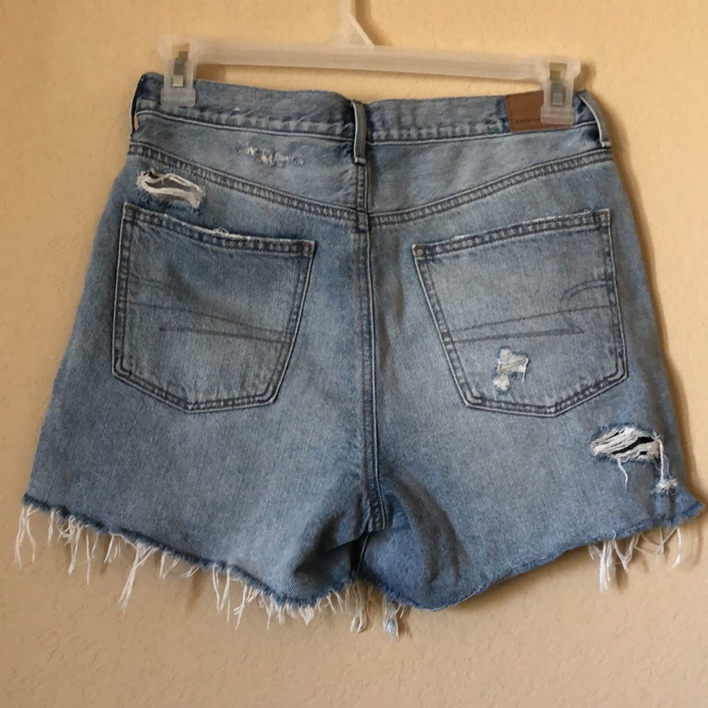 American Eagle shorts - Picture 2 of 4